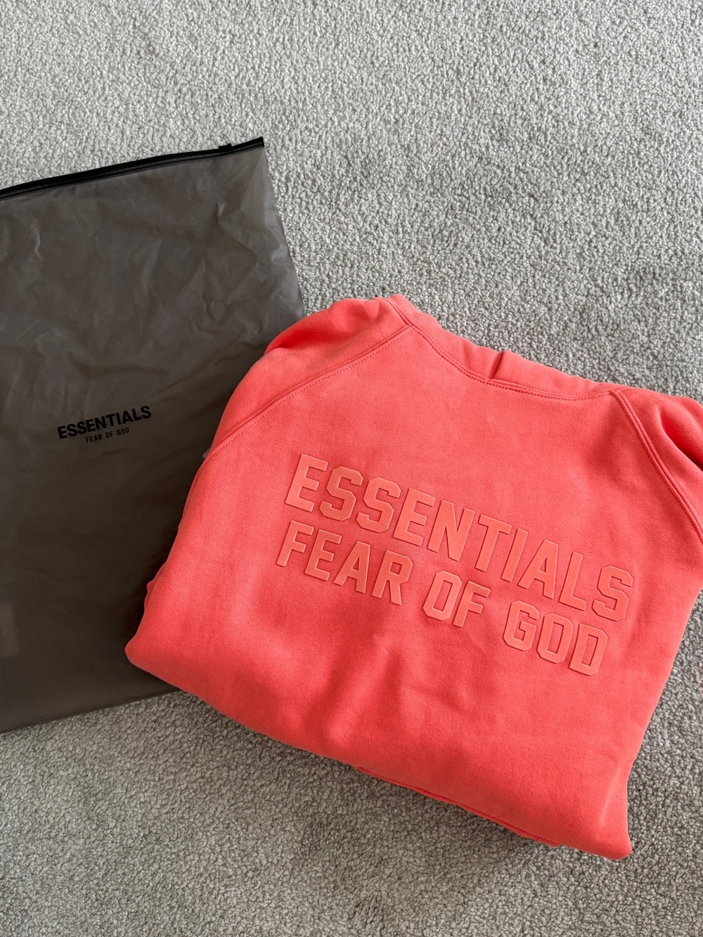 [BNIB] Essentials Fear of God Coral Hoodie